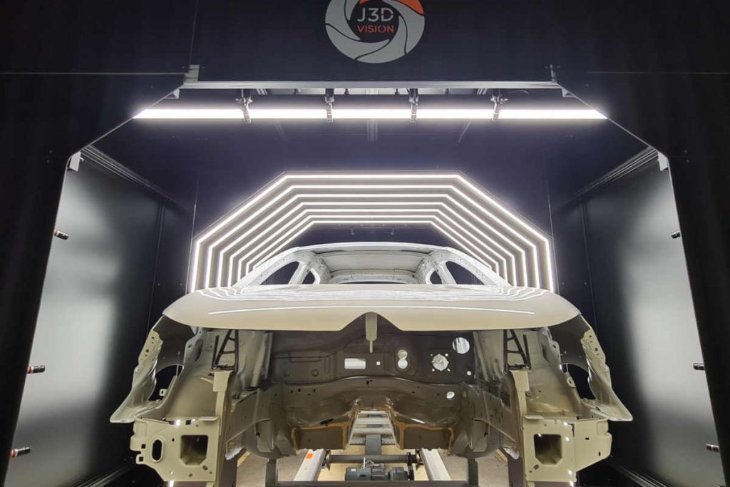 Inspection of a bodywork at a vehicle manufacturer's facility